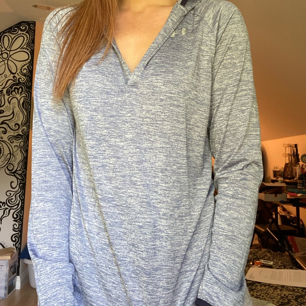 SOLD OUT Under Armour Long Sleeve